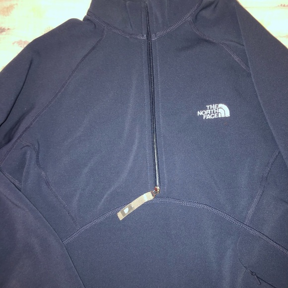 North face pullover with zipper - Picture 3 of 3